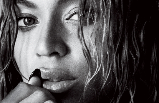 wadamelen:  Beyoncé’s Vogue September issue:   The Reign of Beyoncé. 