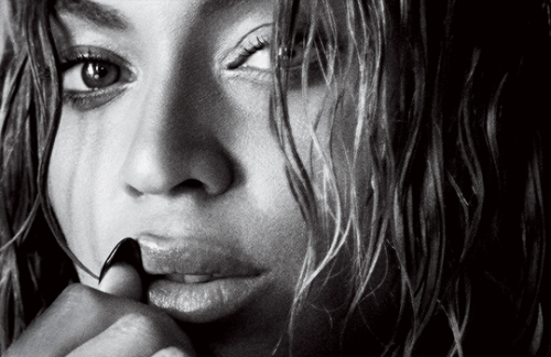 Porn photo wadamelen:  Beyoncé’s Vogue September