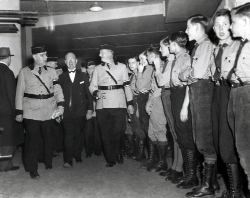 German American Bund rally at Madison Square Garden (New York City,February 1939).In 1933, Rudolf He