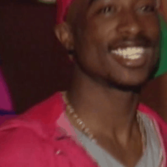 mzzjones93: Tupac’s smile was everything