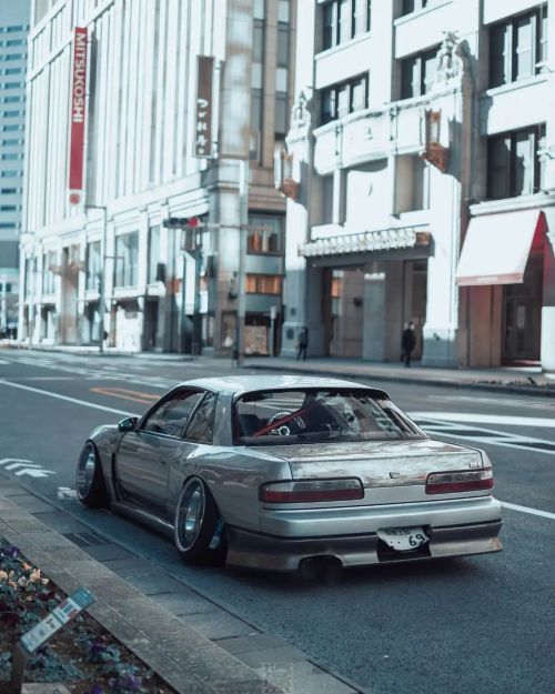 Nissan Silvia (S13)