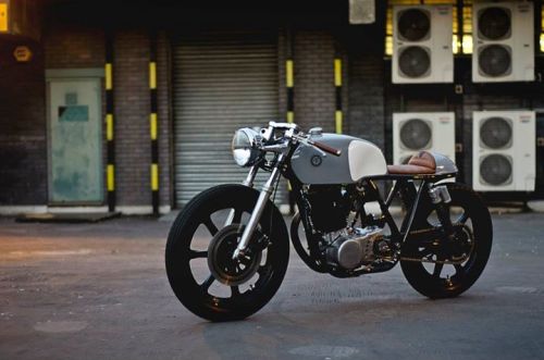 Porn photo caferacerpasion:  Yamaha SR500 Cafe Racer