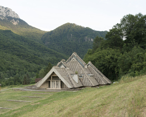 archivemodernarchitecture: Tjentiste Monument Memorial House, Tjentiste, Bosnia and Herzegovina, 201