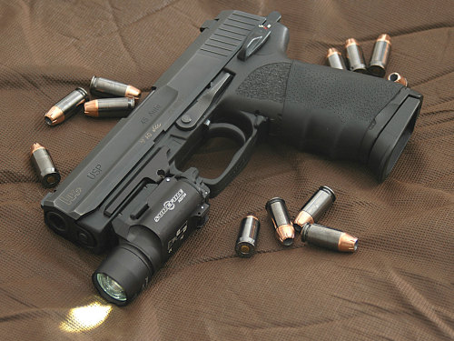 cyrodiil-burns:extendedmagazine:only-hits-count:HK USP .45I always wanted a USP, till I actually sho