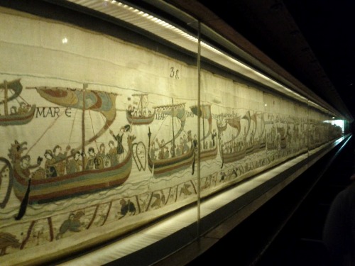 mediumaevum: Just a casual reminder of the immensity that is the Bayeux tapestry. The port