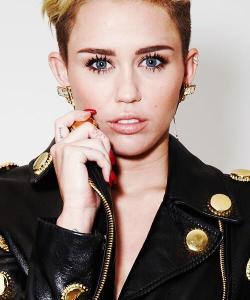 mileyraycyrusfashionstyle:  New photo from Miley’s Bangerz Japan Postcard photoshoot