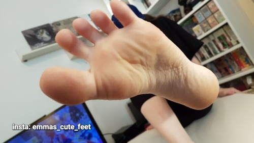 XXX emmas-cute-feet:  Your rules today:  1. Fav photo