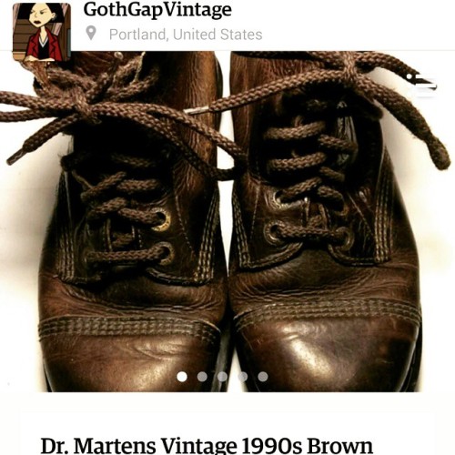 does anyone want some docs? etsy.com/shop/gothgapvintage #vintageetsyshop #vintageshop #etsy #portla