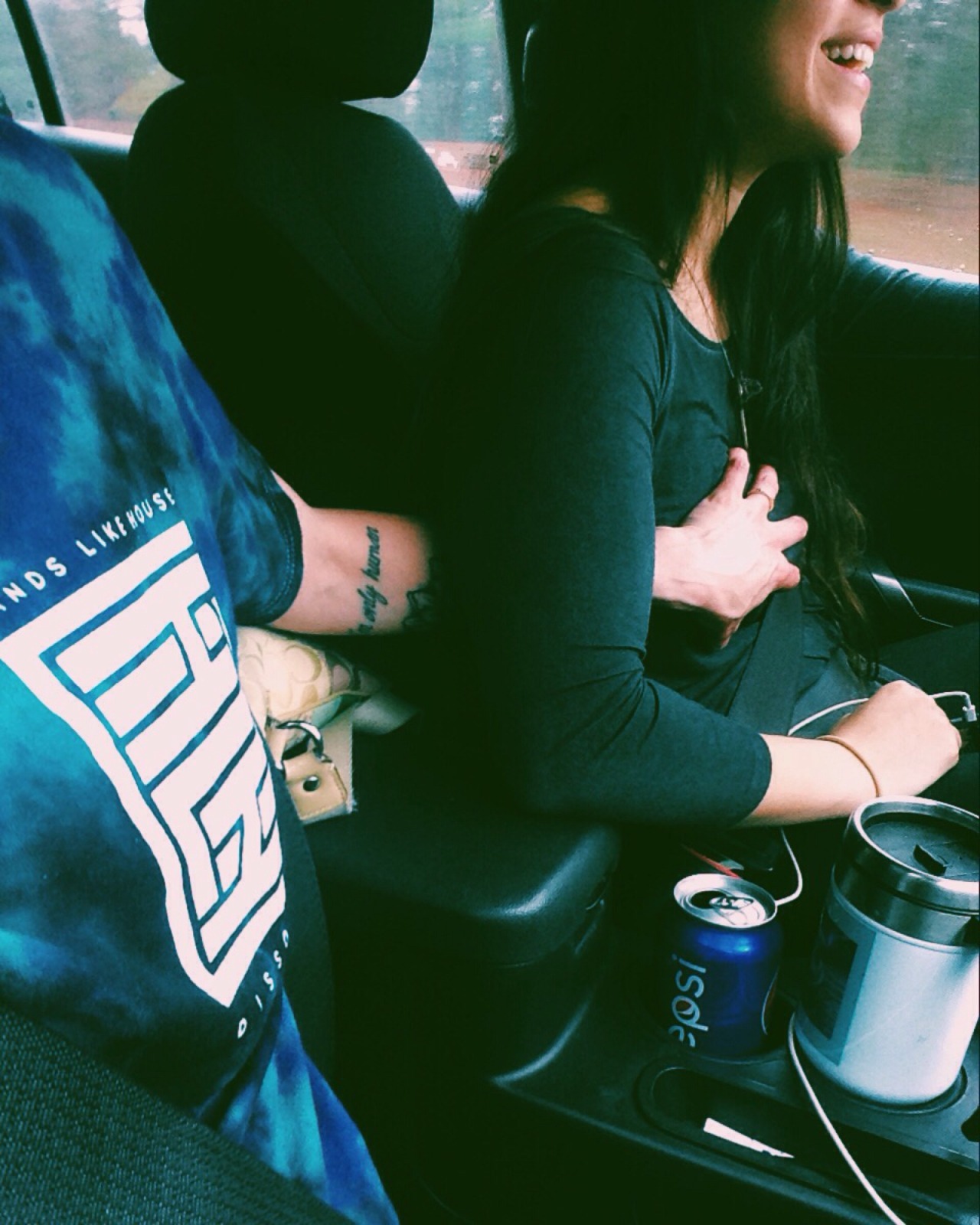 bremaried:  punksgottapunk:  oh we love road trips for sure  hey that’s my boob