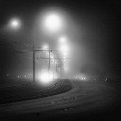 passingelsewhere:  Hengki Koentjoro Photography ·  © 2014 ➤ 19th Ave