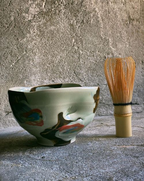 Another of my newest polychrome slip brushed and finger wiped chawan (this one uses my older oxidati