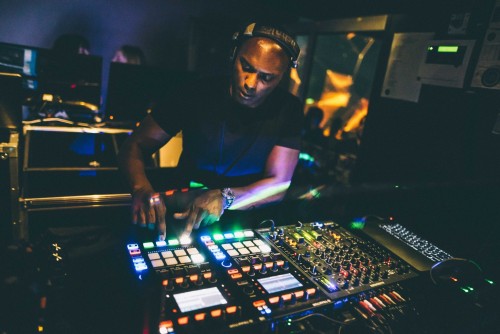 audiogear:  Kenny Larkin playing at Rex Club, Paris (France)