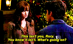 tenmytruelove:  “I know you better than anyone. This isn’t you. What are you doing?” 