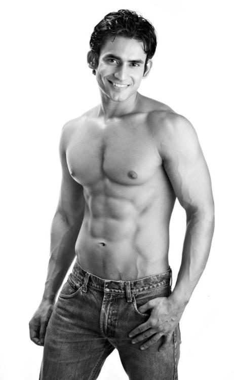 joselito28:  menofindia:  Vivek Chaudhary  ☑Follow www.joselito28.tumblr.com
