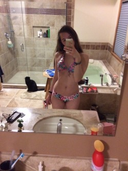 to-build-a-homee:  New bathing suit came