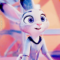 nickswilde:One adorable muffin on her way to Zootopia.&lt;333