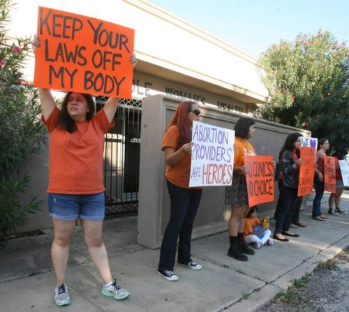 rgvalternative:  #RGV4Choice: 42 Years of Roe V. Wade Rally Sat. Jan 24th at 8:30 AM - Whole Women’s Health Clinic (802 South Main Street, McAllen, TX 78501)  Jan 22nd will be the 42nd anniversary of the Roe v Wade U.S. Supreme Court decision and local