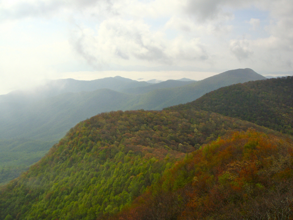 golookoutside:   travelstache:  travelstache does a section of the appalachian trail. 