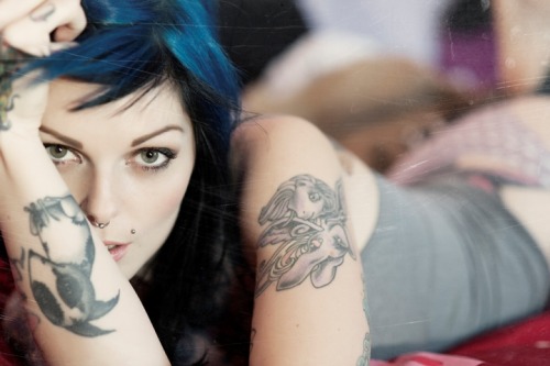 riae-suicide4ever:  Riae