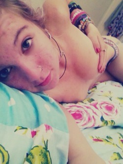 believe-and-you-can:  I feel super cute this morning,even without makeup, happy topless Tuesday! 