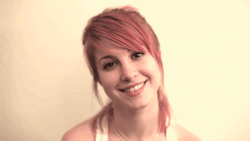 sexy-fucks:  cutee—girlz:  Because I love Hayley Williams &lt;3 