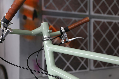 aces5050:  (via Insight: Donhou Bicycles | Cycle EXIF)