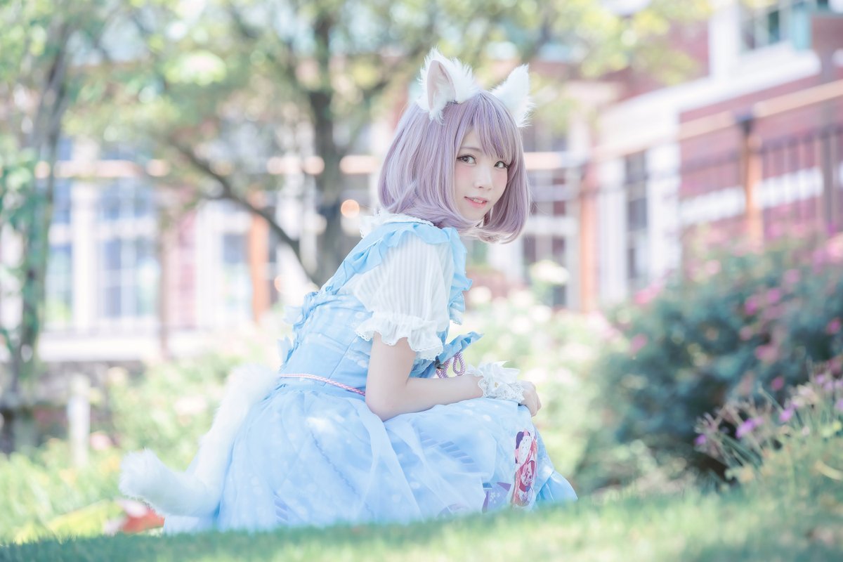 nekosandaa:  https://twitter.com/enako_cos/status/743059420947480576