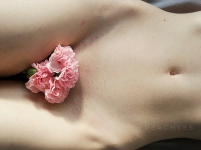 peachy9b:🌸🌸more of me
