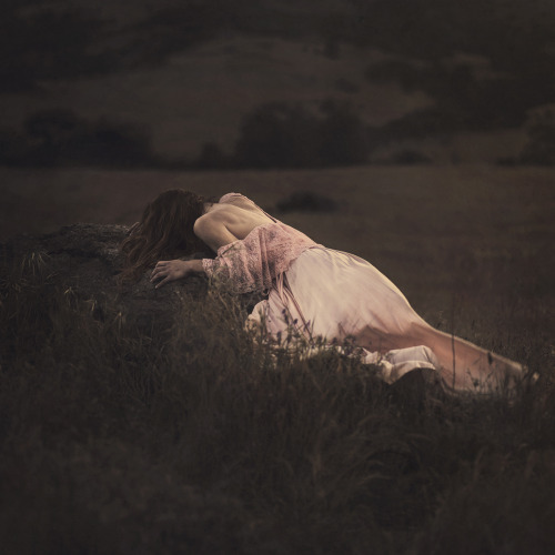 parvanaphotography:  ‘Solace’