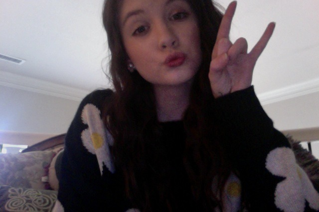 palenesses:  fightinq:  un1c0rn-s:   sue me, I’m self promoting, I’m pale whoop