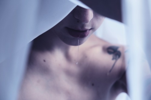 camdamage:  “But Hope Rekindled, Only to Illume the Shades of Death, and Light her to the Tomb” | cam damage by self