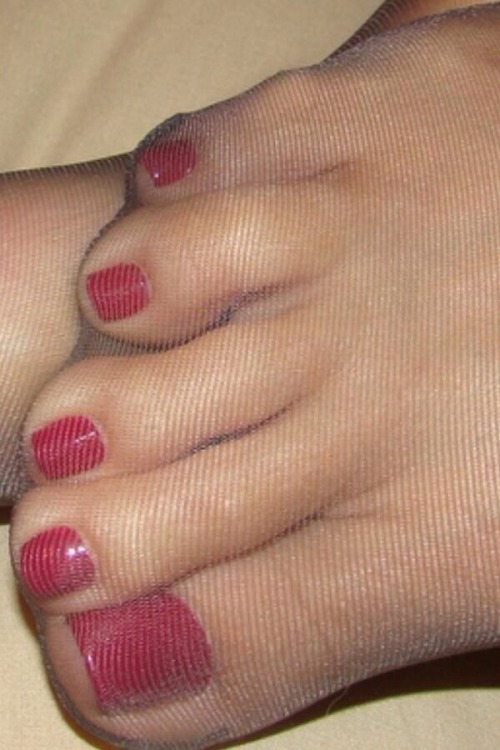 ih21me:Perfect toes