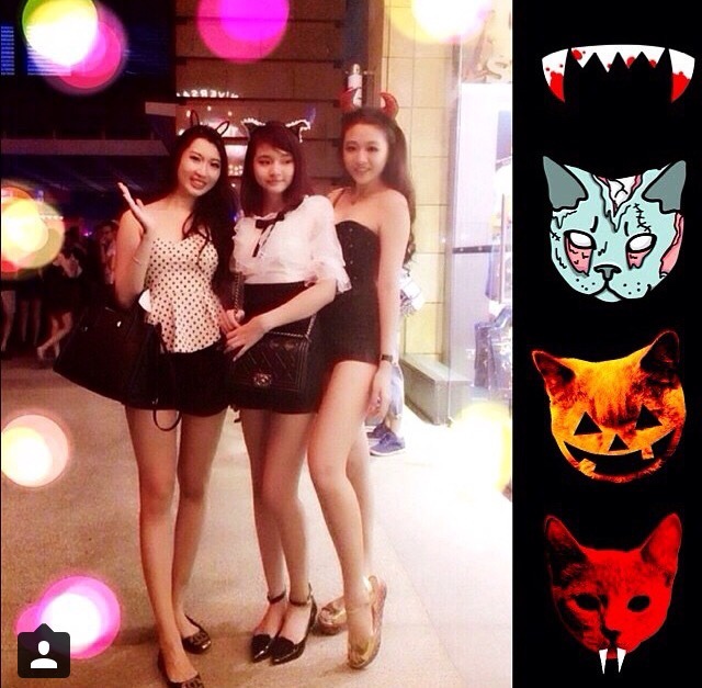 sgshortshorts:These girls are sisters. And they leave the house with nothing but