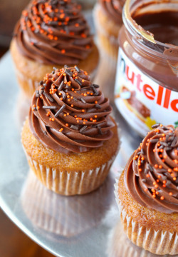 Fullcravings:  Pumpkin Nutella Cupcakes