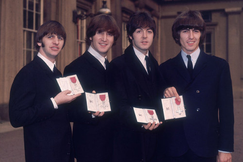 the-cosmic-empire: Ringo is to become Sir Ringo Starr in the new year! (Okay, Sir Richard Starkey&he