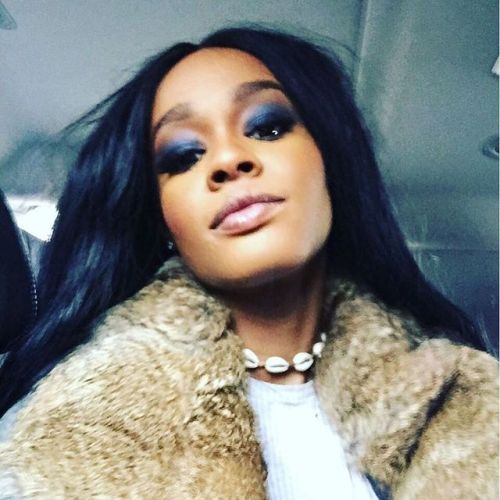 watermx:  Azealia Banks’ “Slay-Z” era selfies!  She got issues, but god she is gorgeous