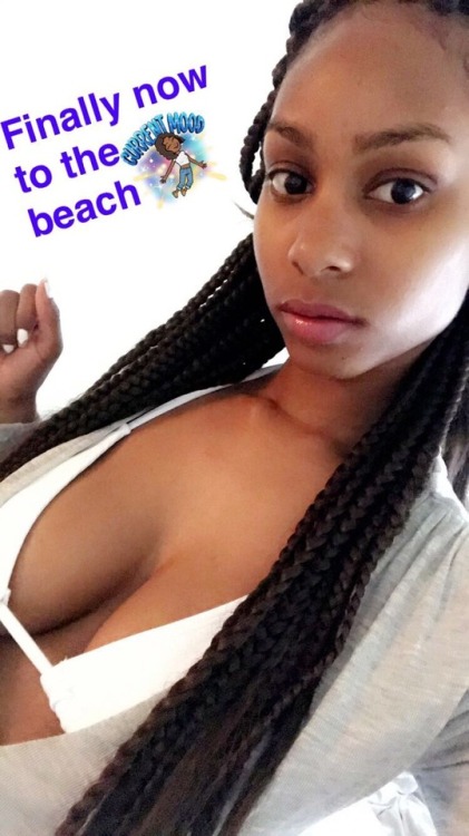monstta: gigisworld96:  Happy Blackout everyone!!!!!!  😍😍😍😍😍 