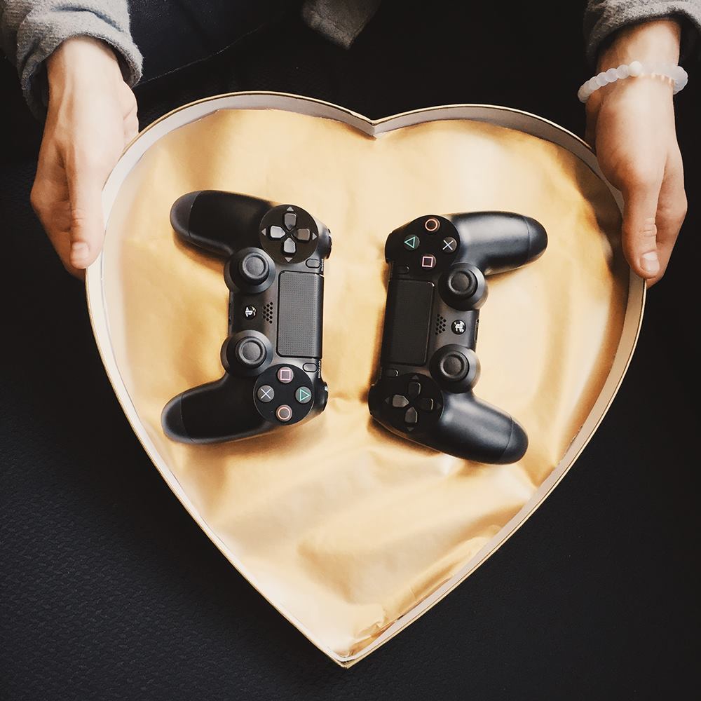 kuromancer:Will you be my Player 2?
