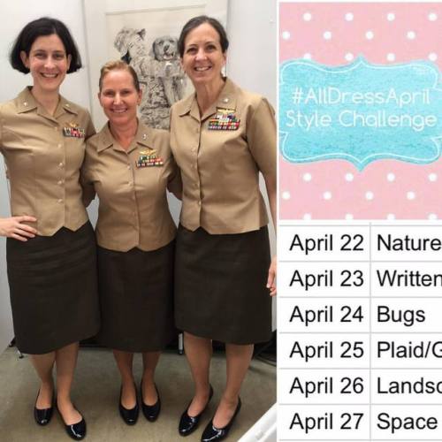 Day 24 of #AllDressApril and unplanned my fellow #MarineAviators and I all wore skirts to #OWLS2019.