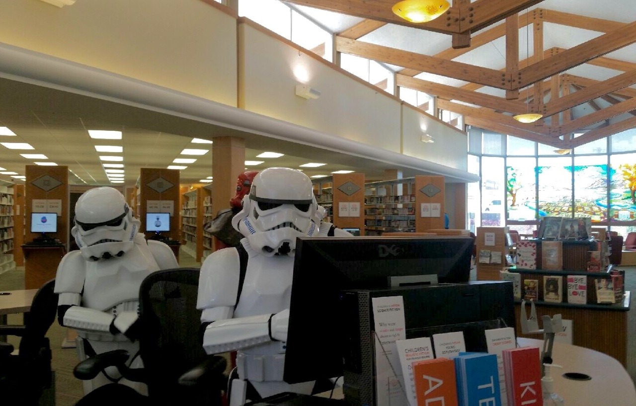 the-book-ferret:  I’m sure we have the books you’re looking for…Thanks to the