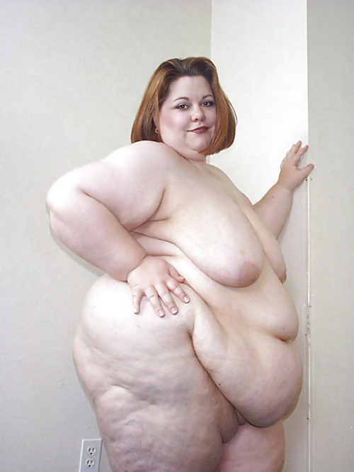 maturessbbwpiggies:  Fuck a hot fatty girl! adult photos