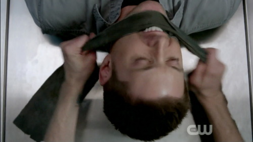 ropermike: Jensen Ackles in Supernatural - “The Prisoner”