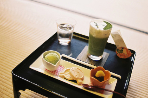 fuckyeahjapanandkorea:unbenannt by incurable romantic 