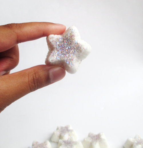 bag of 6 star-shaped bath truffles - $7.43 buy them here!