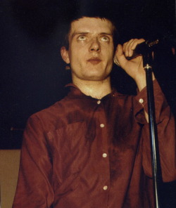 zombiesenelghetto:  Joy Division: Ian Curtis photo by Pierre René-Worms, Les Bains Douches Club, Paris, December 1979 via 