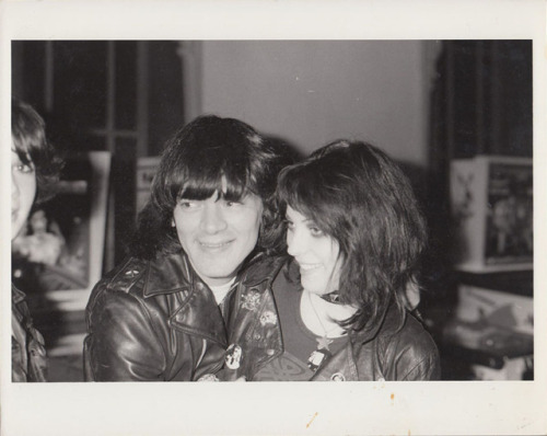 Dee Dee Ramone and Gaye Advert in a rare candid photo by Pete Kravitz, London, circa 1977