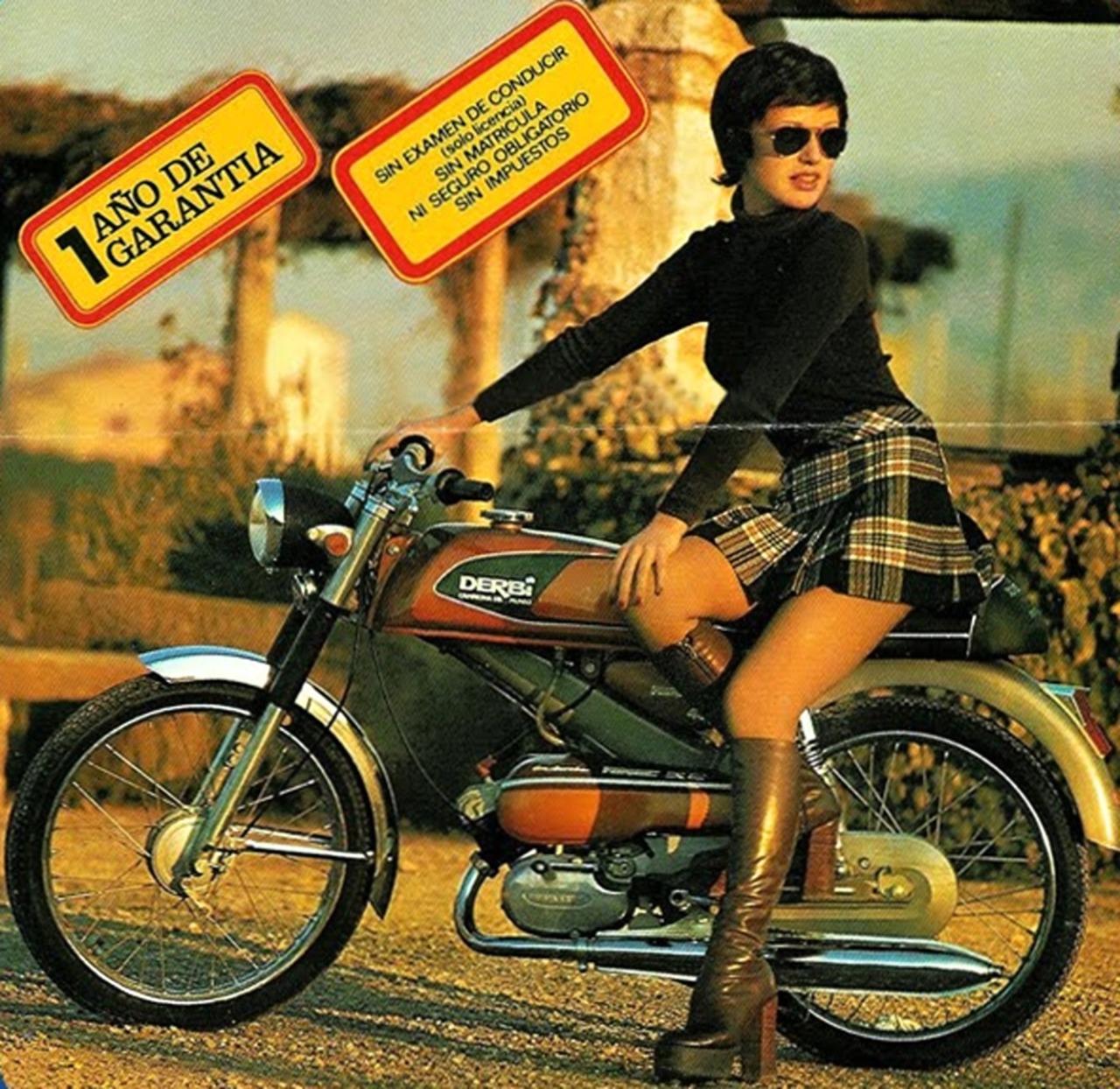 girlsandmachines:  Derbi tricampeona antorcha, 1970. 