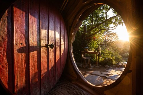 Hobbiton Movie Set, Matamata, NZ.https://twitter.com/HobbitonTours