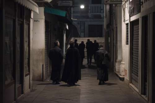 jack-cullis: After mass Nikon D3200 - 50mm f/1.8 Venice 