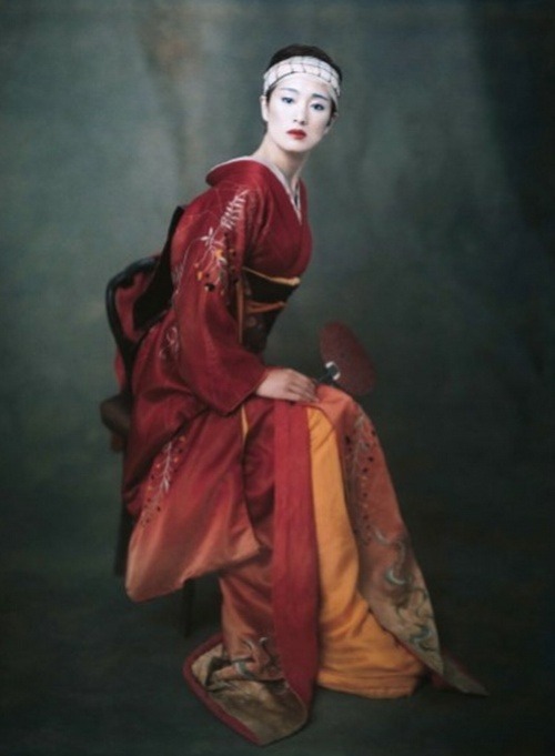 williamneubauten:  Watched Memoirs of a Geisha again last night. Hatsumomo was fucking